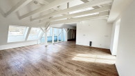 Wohnzimmer - Küche - KR-NÄHE FACHHOCHSCHULE – CHICES DG-STUDIO + BALKON IN 4-PARTEIENHAUS, ATTRAKTIV FÜR INDIVIDUALISTEN