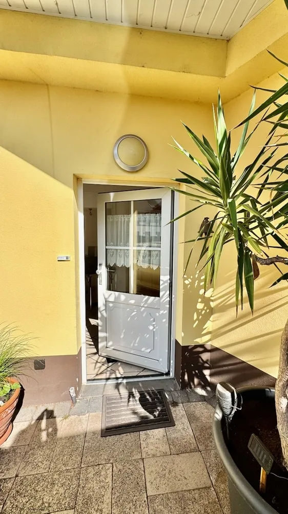 EG Eingang Blick 2