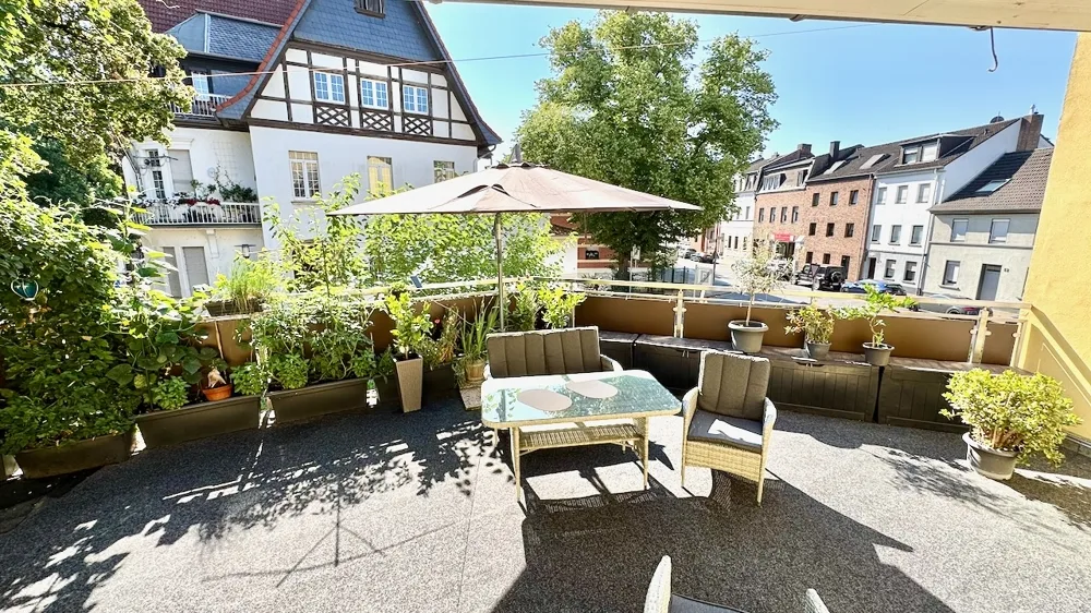 1. OG Terrasse Bild 1