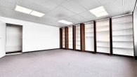 Büro mit Einbauschrankwand - KR-DIEßEMER BRUCH – CA. 31,94 QM COWORKING SPACE BZW. STORAGEFLÄCHE IN VERKEHRSTECHNISCH BESTER LAGE