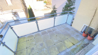 Balkon - KR – FUßLÄUFIG UNWEIT ZUM HAUPTBAHNHOF BZW. HELIOS-KLINIKUM – CHICE 2-RAUM-DESIGNER-WOHNUNG + BALKON
