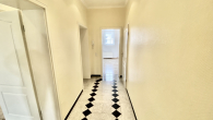 Diele - KR-VON-BECKERATH-STRASSE – INDIVIDUELLE STUDIO-WOHNUNG FÜR EINZELPERSON IN GEPFLEGTEM 2-FAMILIENHAUS