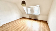 Homeoffice - CHICE 3 ZKDB-MAISONETTE-WOHNUNG + DG-STUDIO IM HERZEN VON KR-UERDINGEN – IDEAL FÜR MAX. 2 PERSONEN
