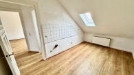 Küche - CHICE 3 ZKDB-MAISONETTE-WOHNUNG + DG-STUDIO IM HERZEN VON KR-UERDINGEN – IDEAL FÜR MAX. 2 PERSONEN