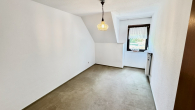 Kind 2 im 1. OG - RATINGEN-LINTORF, EINFAMILIENHAUS MIT EINLIEGERWOHNUNG ZUZÜGLICH CA. 716 QM FREIZEITGRUNDSTÜCK