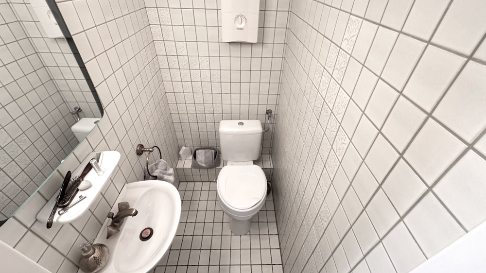 G-WC